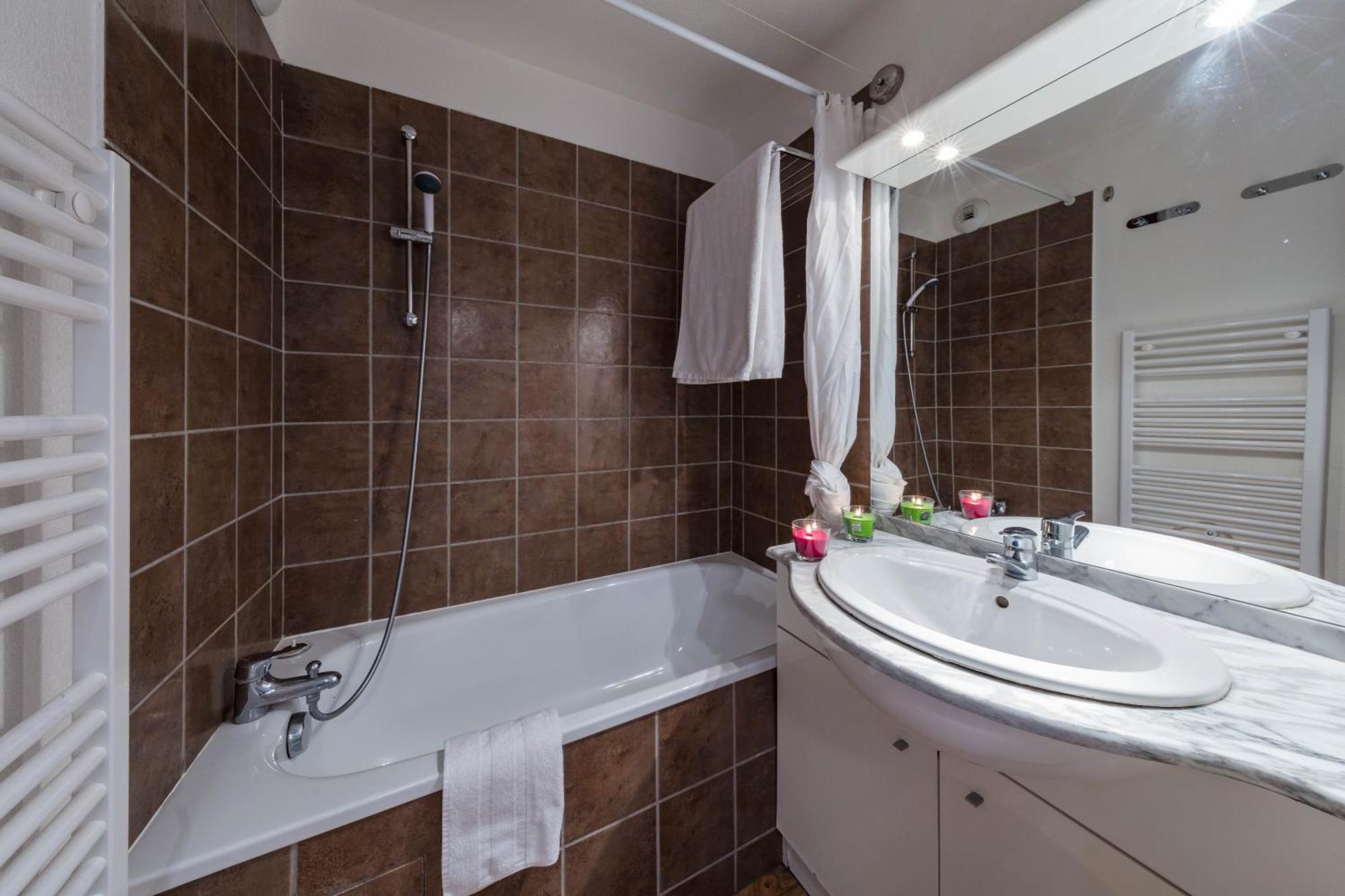Sunweb Les Balcons De Bois Mean Aparthotel Les Orres Rum bild